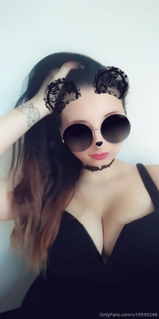 Photo by littlebrat92 published on October 16,2023 02:15:49 - BestThots