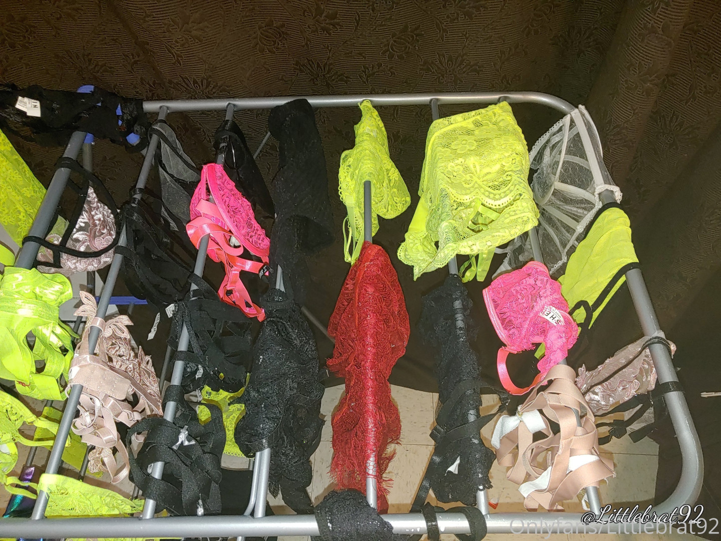 Photo by littlebrat92 published on October 16,2023 02:29:53 - BestThots