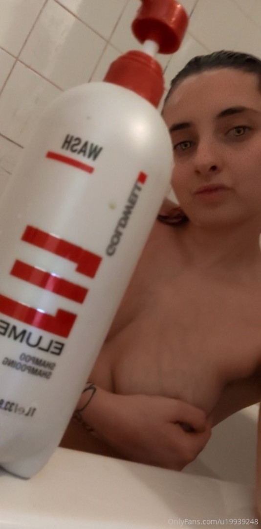 Photo by littlebrat92 published on October 16,2023 02:31:15 - BestThots