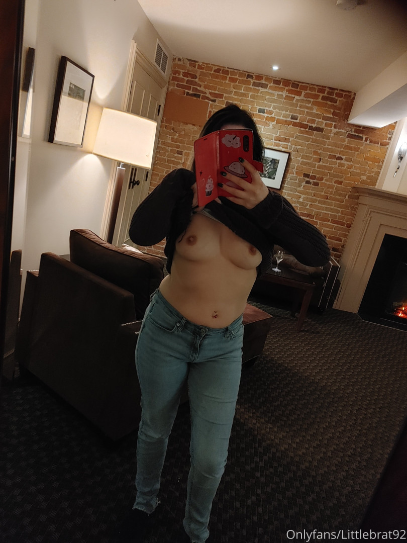 Photo by littlebrat92 published on October 16,2023 07:58:15 - BestThots