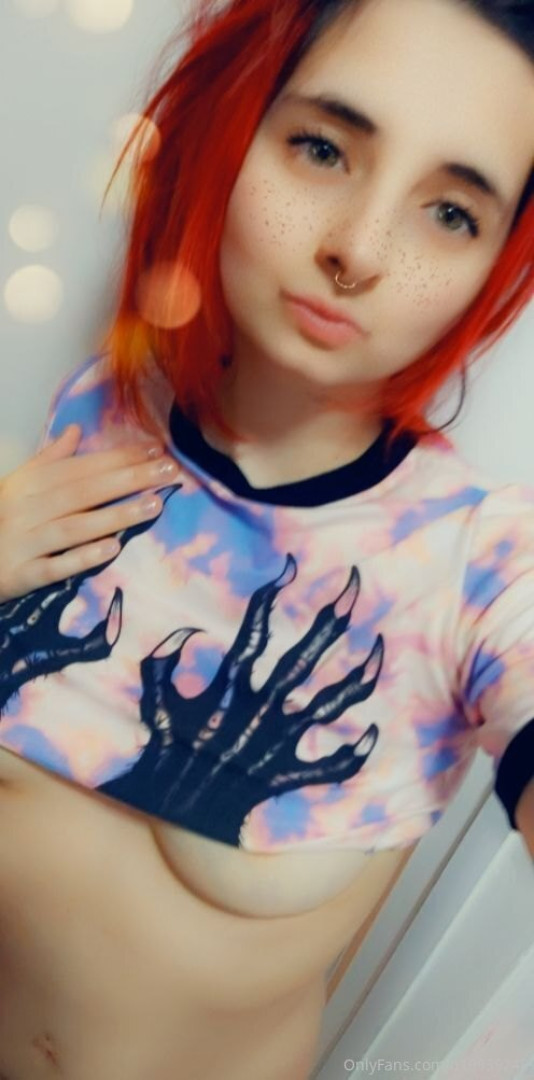 Photo by littlebrat92 published on October 16,2023 08:20:21 - BestThots