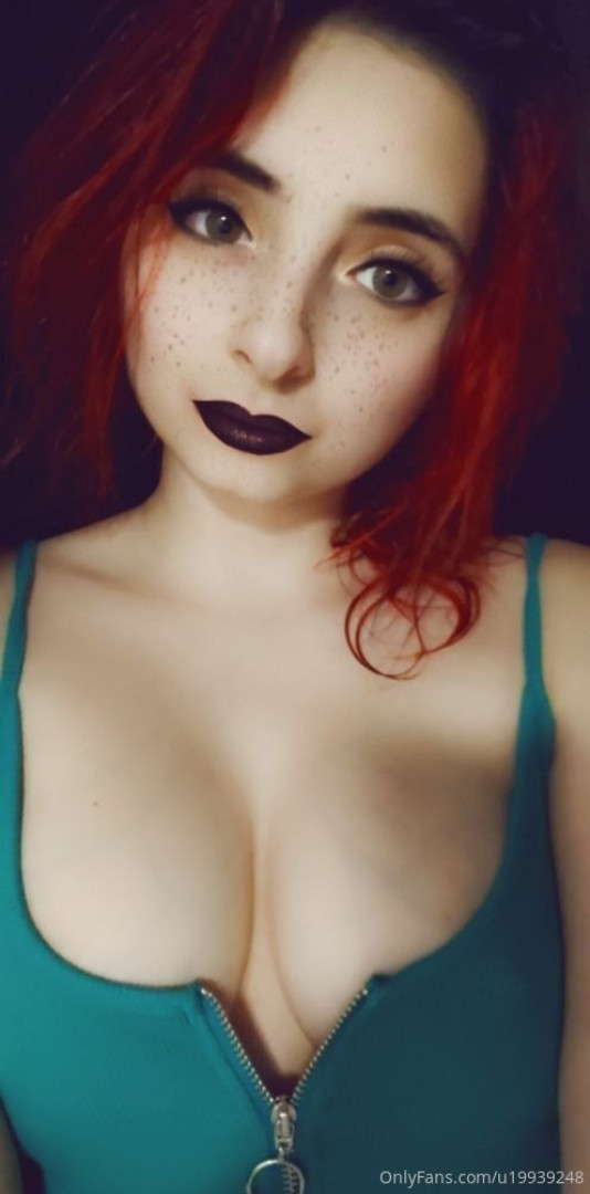 Photo by littlebrat92 published on October 16,2023 08:30:54 - BestThots