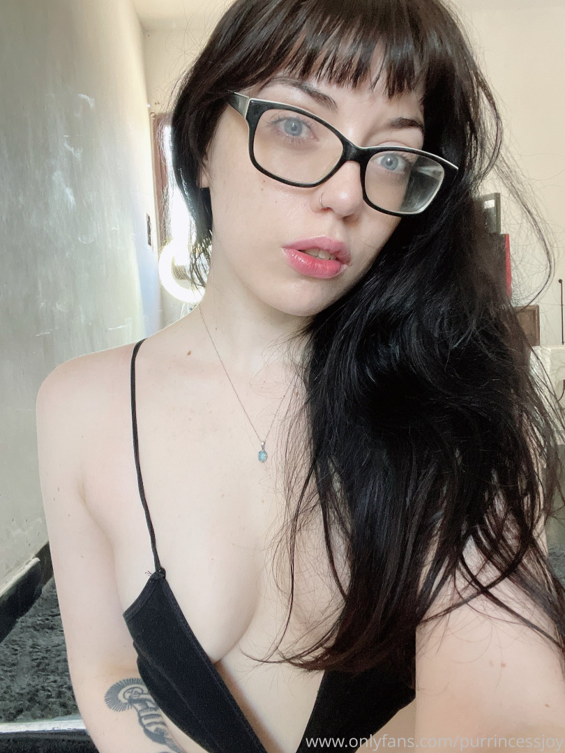 Photo by purrincessjoy published on July 5,2023 05:08:12 - BestThots