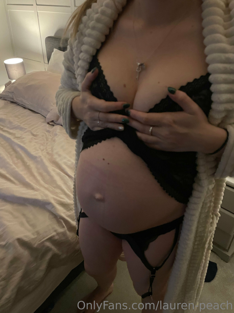 Photo by lauren-peach published on May 23,2023 09:28:08 - BestThots