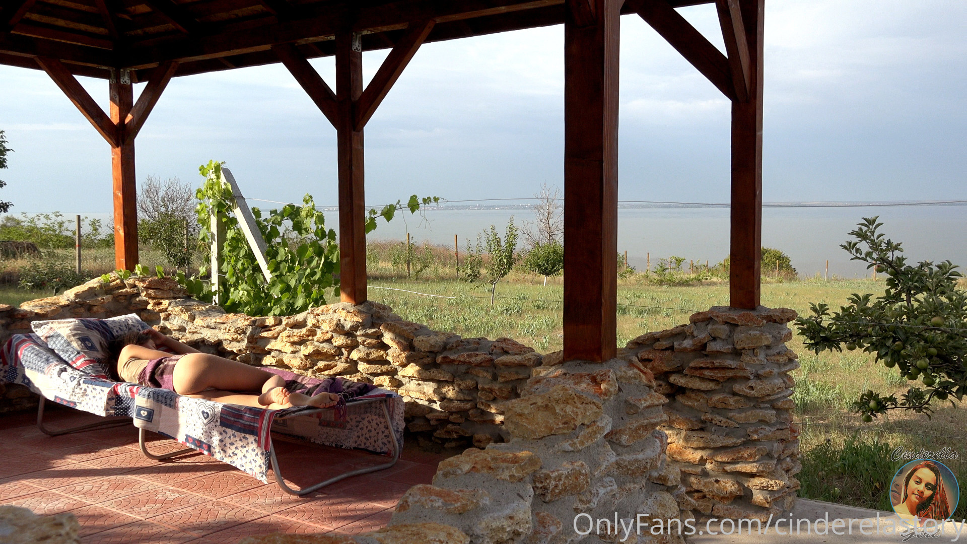 Photo by cinderelastory published on October 15,2023 18:04:57 - BestThots