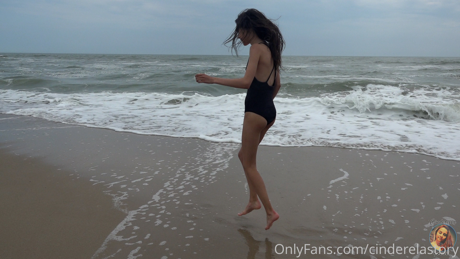 Photo by cinderelastory published on October 15,2023 21:33:51 - BestThots