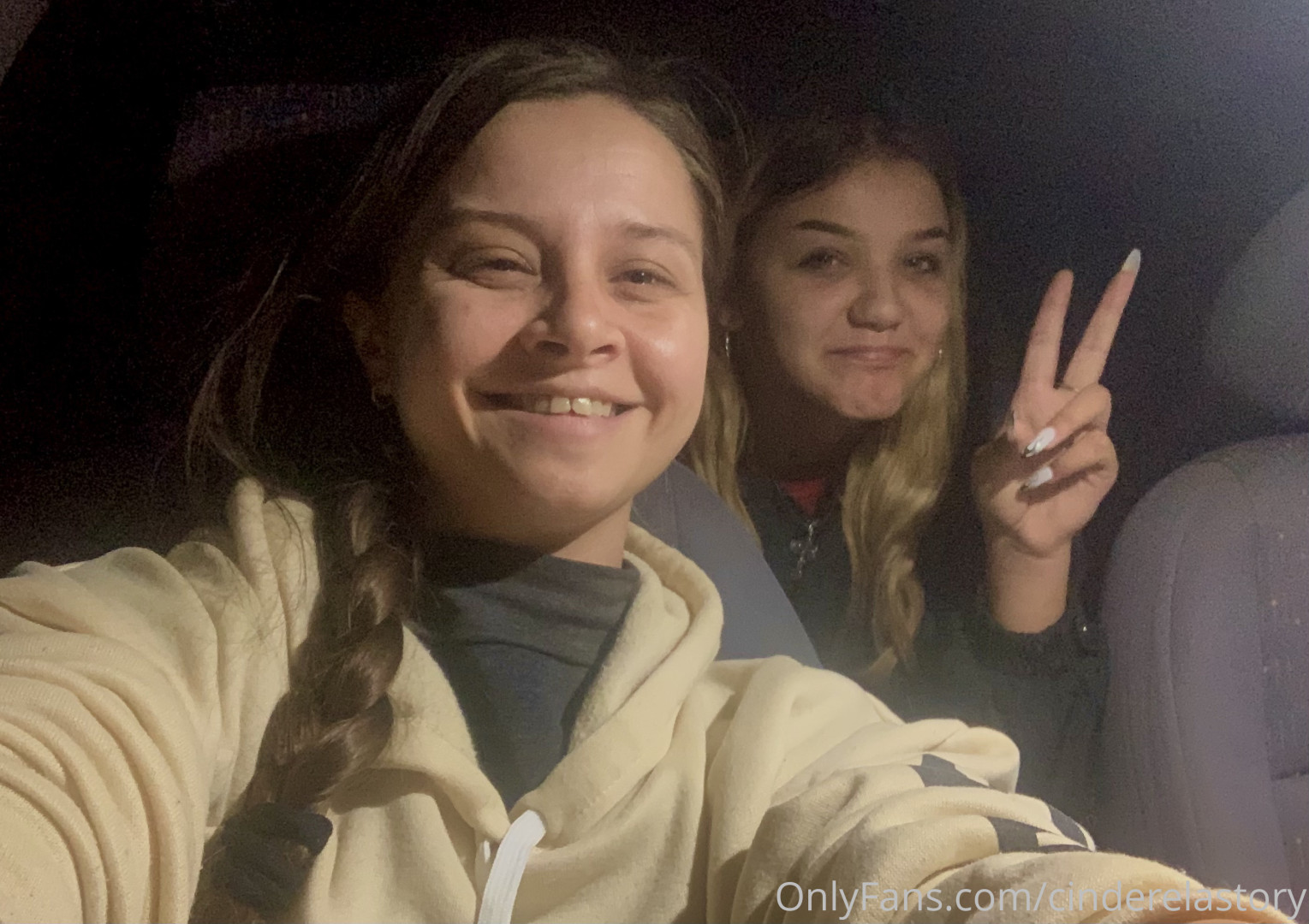 Photo by cinderelastory published on October 16,2023 05:08:28 - BestThots