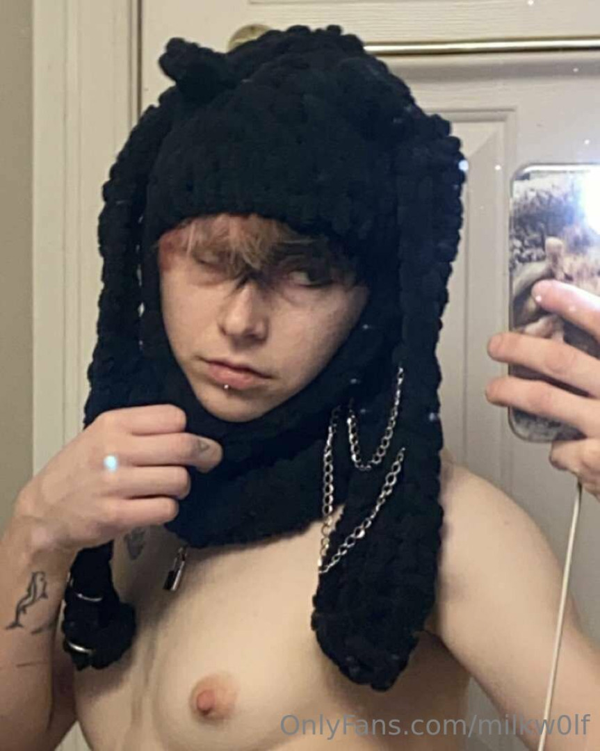 Photo by milkw0lf published on July 7,2023 11:29:48 - BestThots