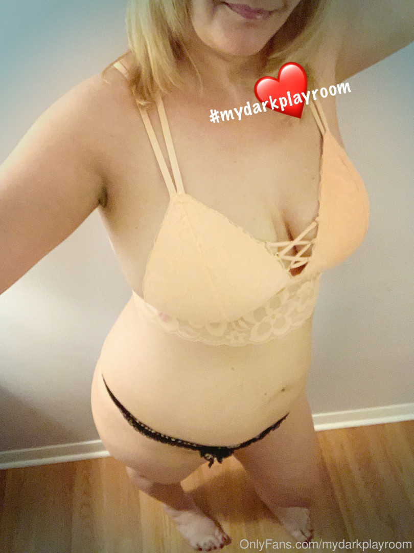 Photo by mydarkplayroom published on May 20,2023 13:58:45 - BestThots