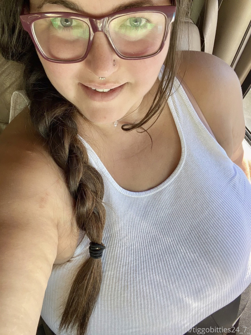 Photo by tiggobitties24_7_ published on May 16,2023 18:28:31 - BestThots