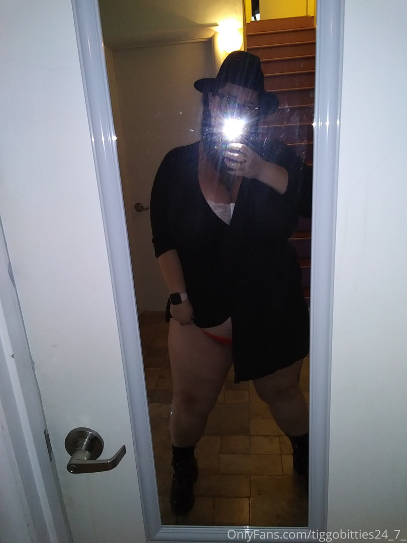 Photo by tiggobitties24_7_ published on May 16,2023 18:28:40 - BestThots