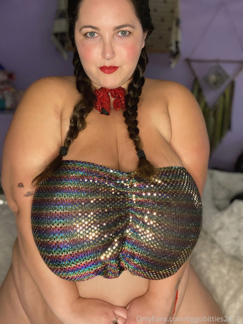 Photo by tiggobitties24_7_ published on May 16,2023 18:29:32 - BestThots