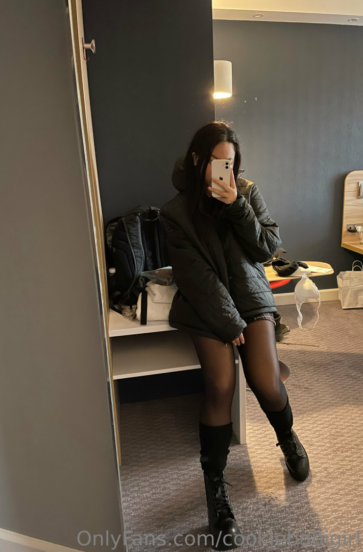 Photo by cookiebabigirl published on October 17,2023 00:38:34 - BestThots