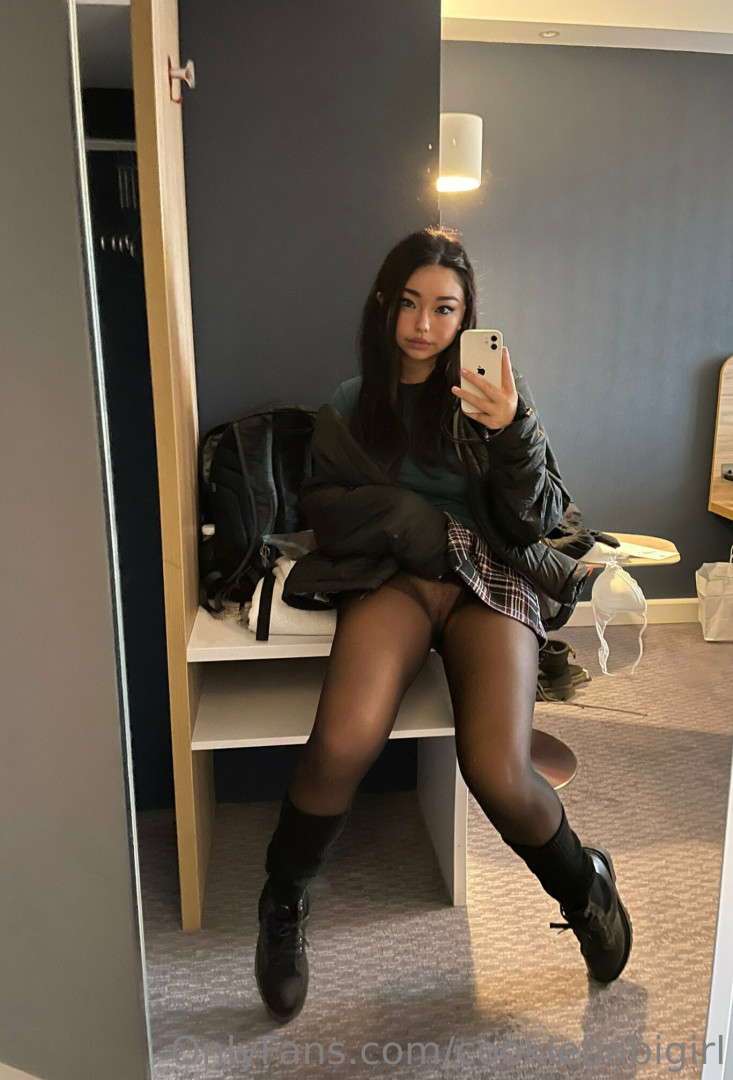 Photo by cookiebabigirl published on October 17,2023 00:47:04 - BestThots