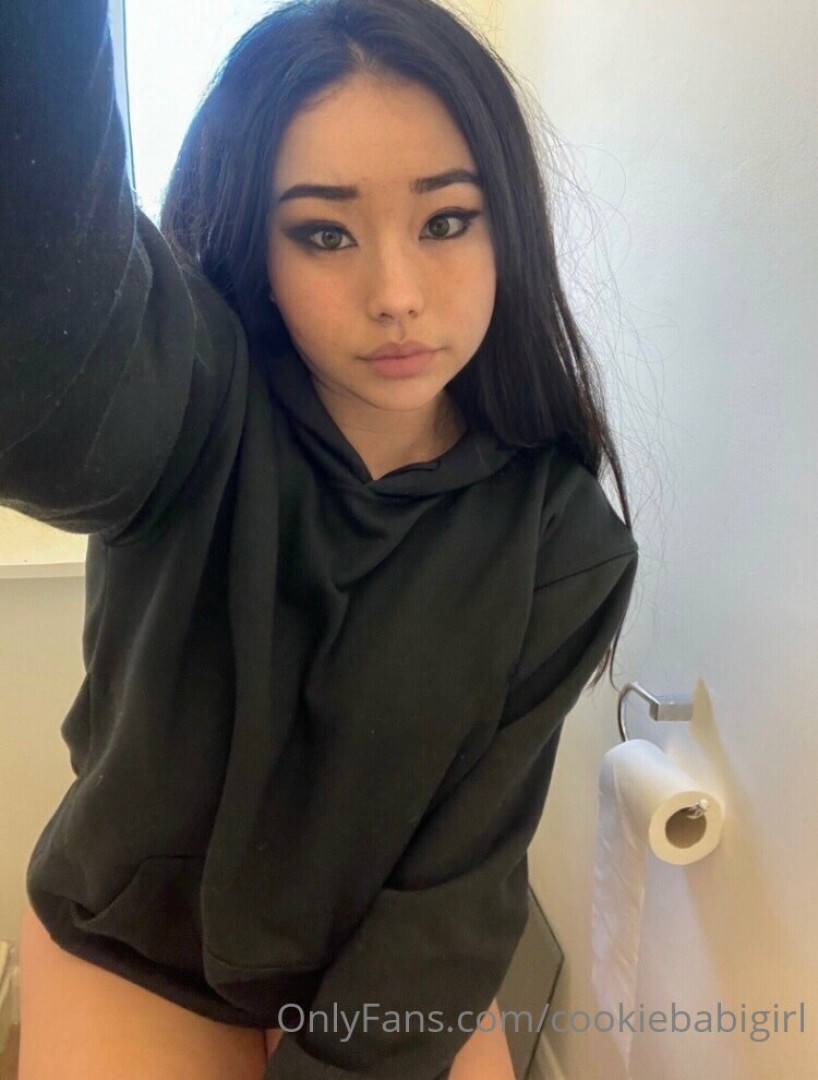 Photo by cookiebabigirl published on October 17,2023 00:47:53 - BestThots