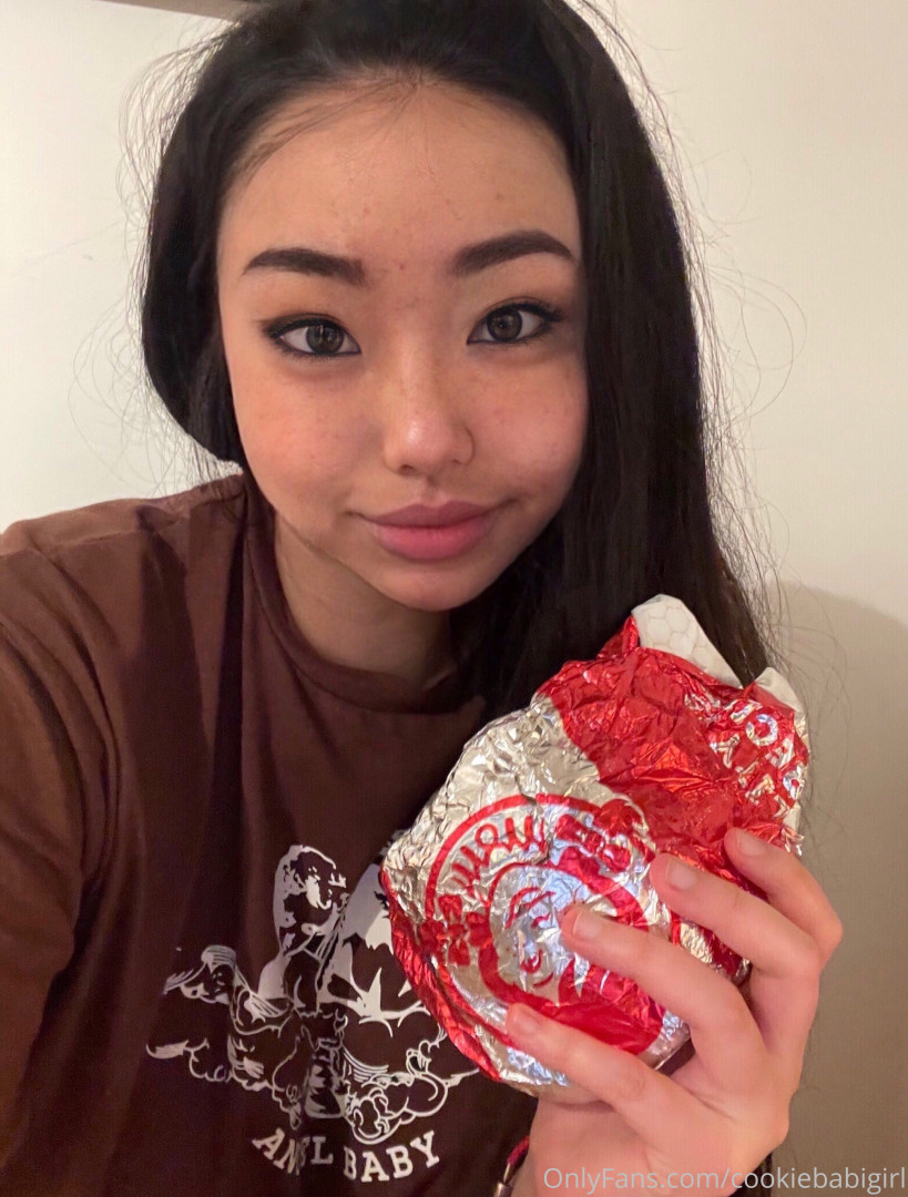 Photo by cookiebabigirl published on October 17,2023 01:28:56 - BestThots