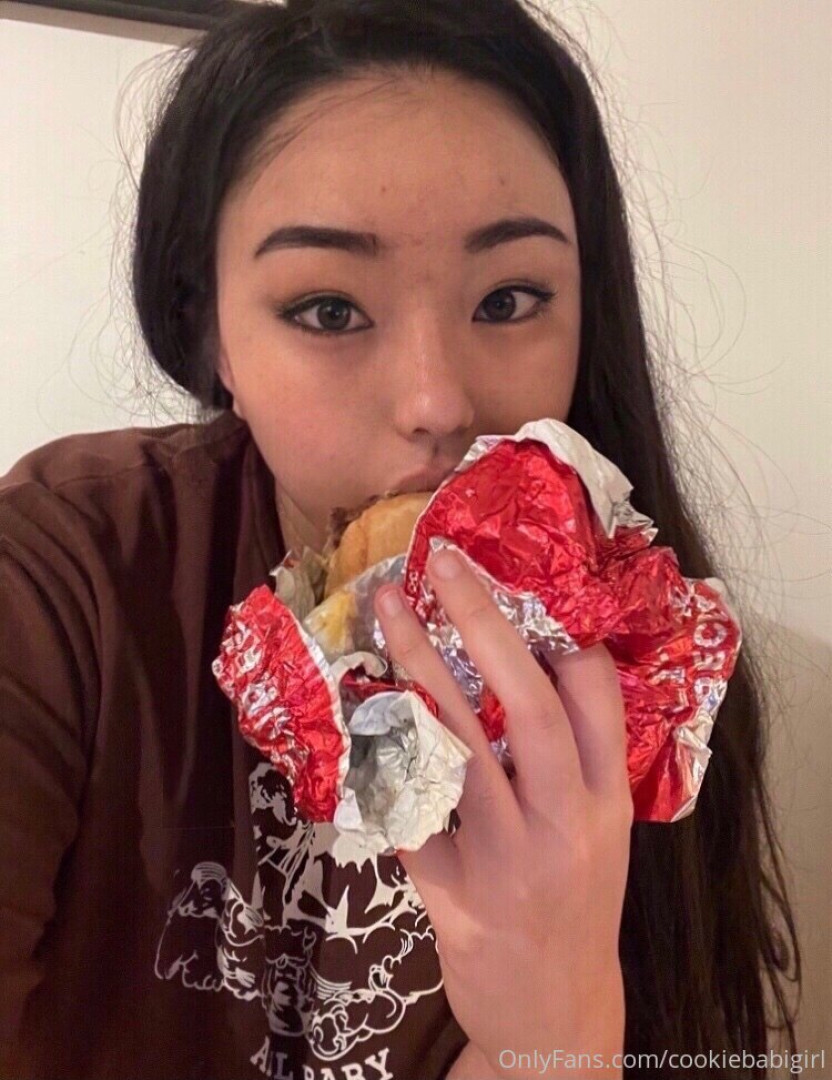 Photo by cookiebabigirl published on October 17,2023 01:46:21 - BestThots