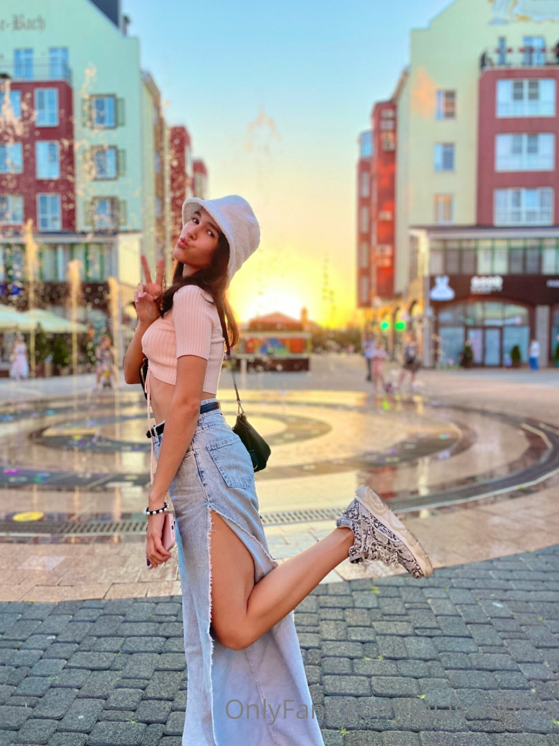 Photo by lolasweetxo published on July 13,2023 07:24:43 - BestThots