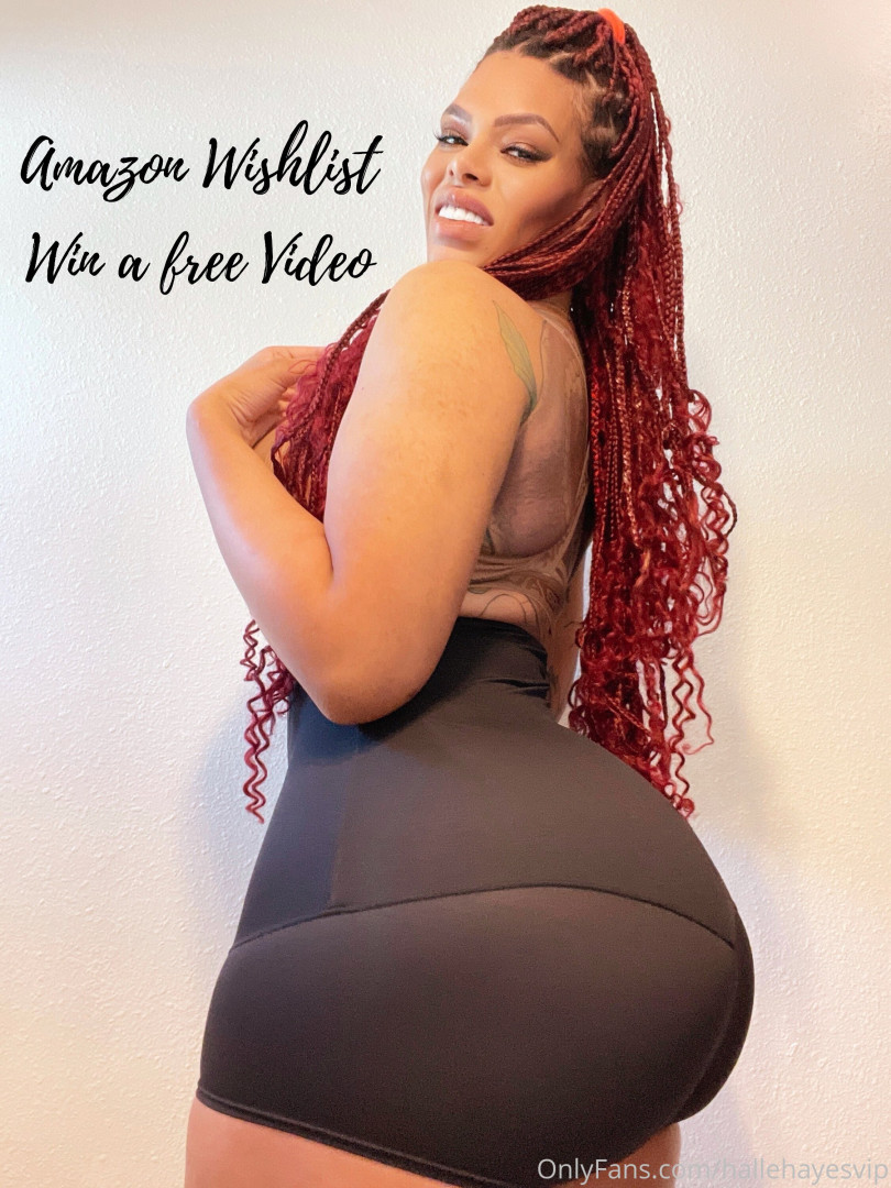 Photo by hallehayesvip published on August 30,2023 07:35:54 - BestThots