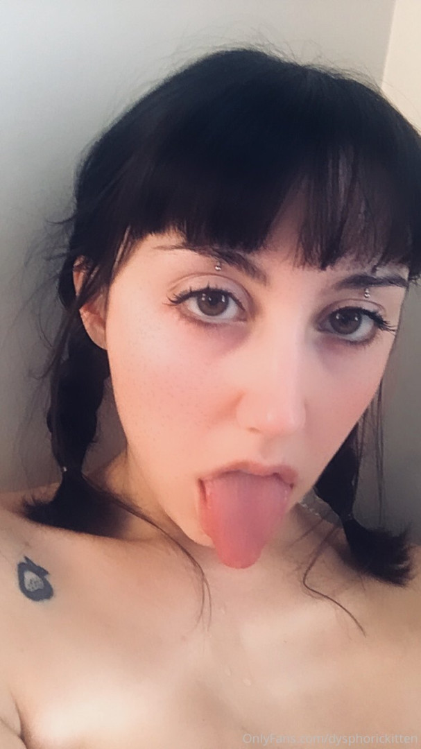 Photo by dysphorickitten published on May 28,2023 01:00:42 - BestThots