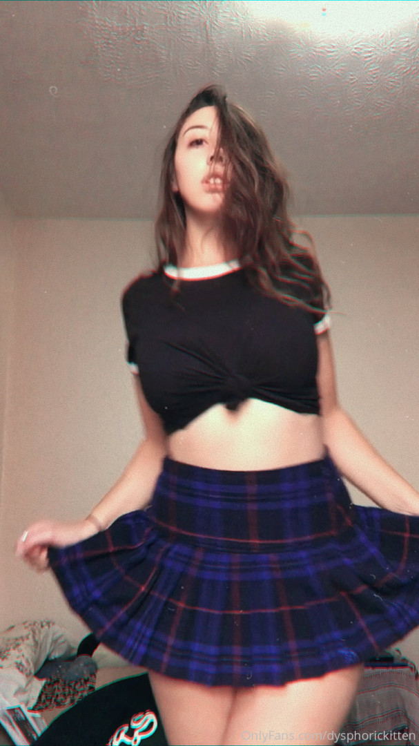Photo by dysphorickitten published on May 28,2023 01:00:49 - BestThots