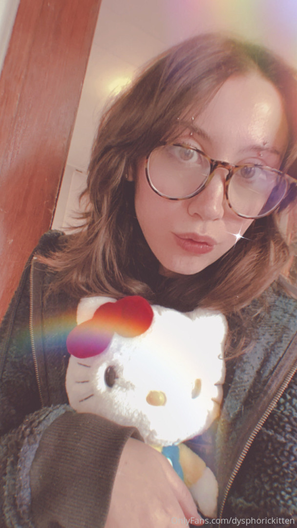 Photo by dysphorickitten published on May 28,2023 01:01:25 - BestThots