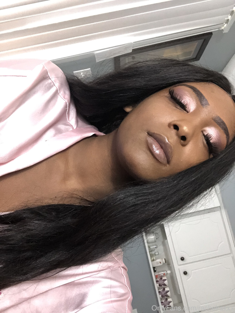 Photo by rachelraxxx published on May 19,2023 02:12:44 - BestThots