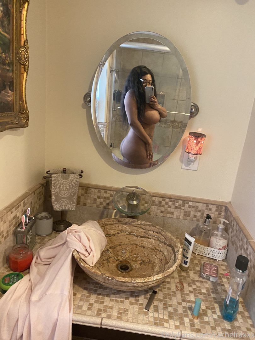 Photo by rachelraxxx published on May 19,2023 02:14:02 - BestThots
