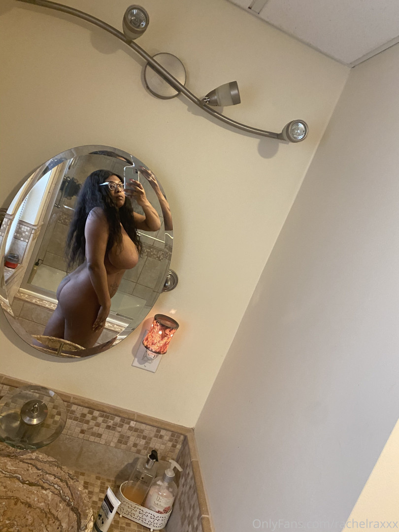Photo by rachelraxxx published on May 19,2023 02:15:08 - BestThots