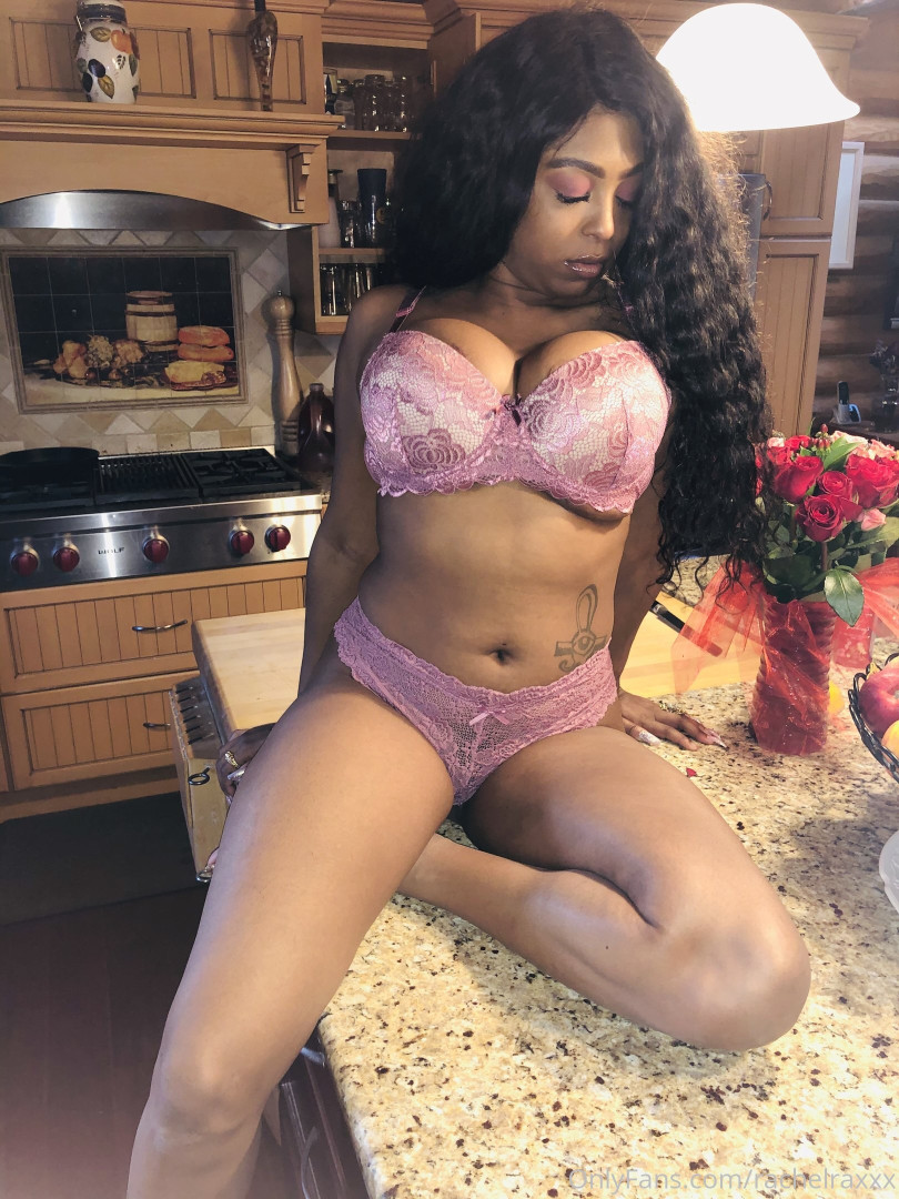 Photo by rachelraxxx published on May 19,2023 02:17:06 - BestThots