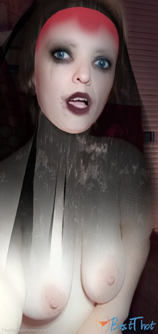 Photo by midgelove1 published on December 22,2024 06:09:56 - BestThots