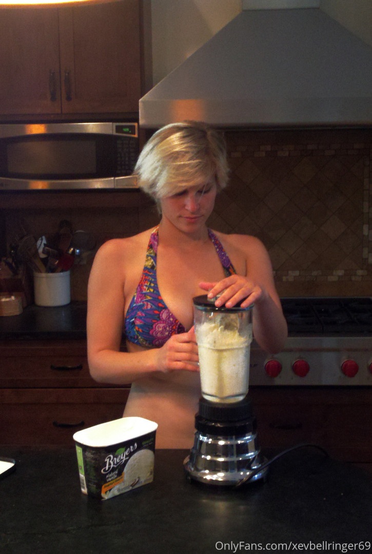 Photo by xevbellringer69 published on August 3,2023 08:32:00 - BestThots