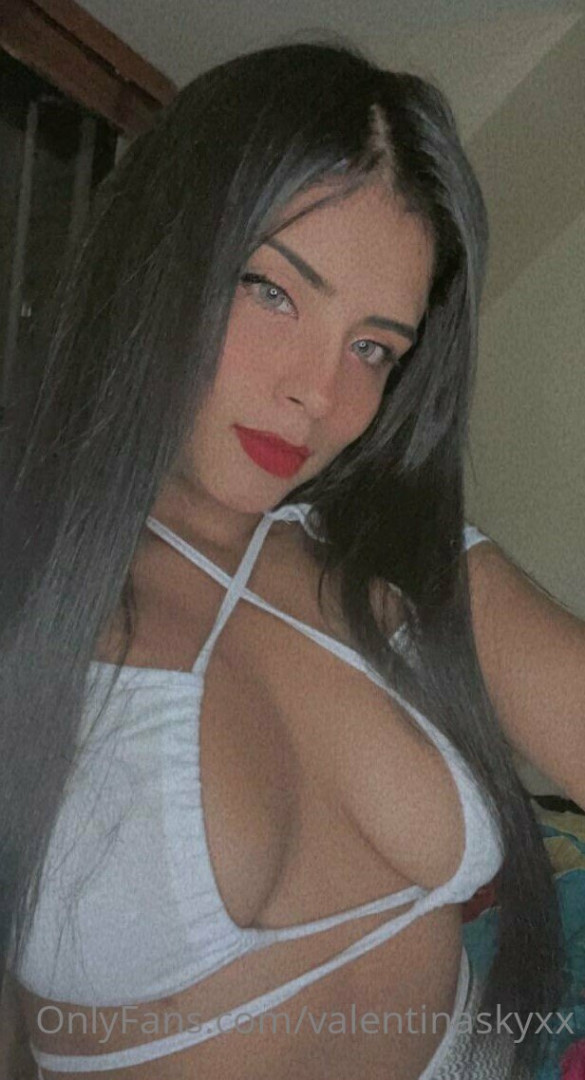 Photo by valentinaskyxx published on May 16,2023 06:58:36 - BestThots