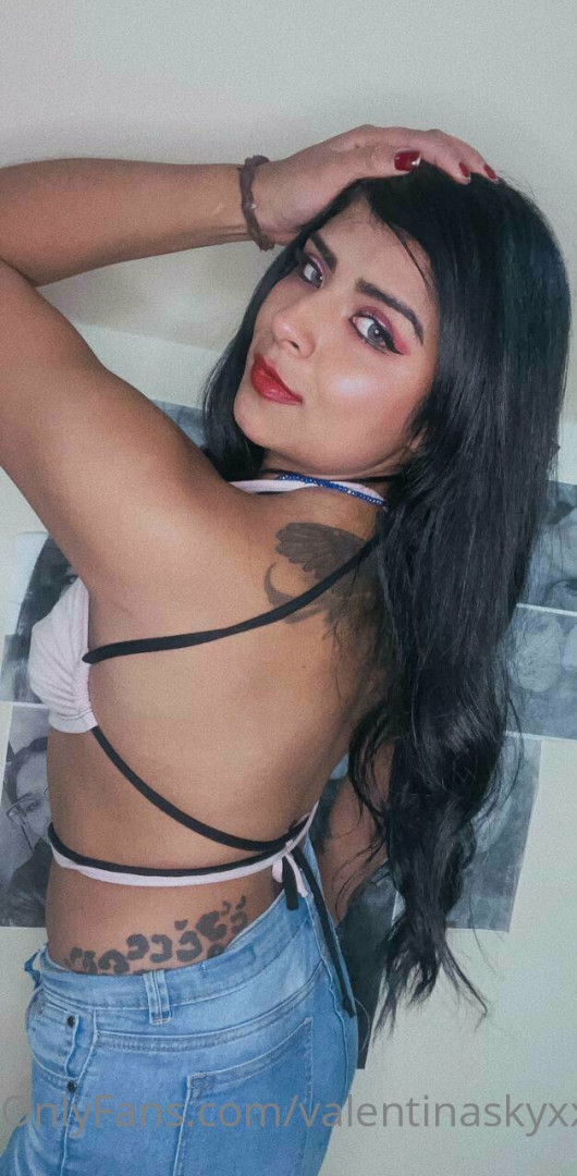 Photo by valentinaskyxx published on May 16,2023 06:59:04 - BestThots