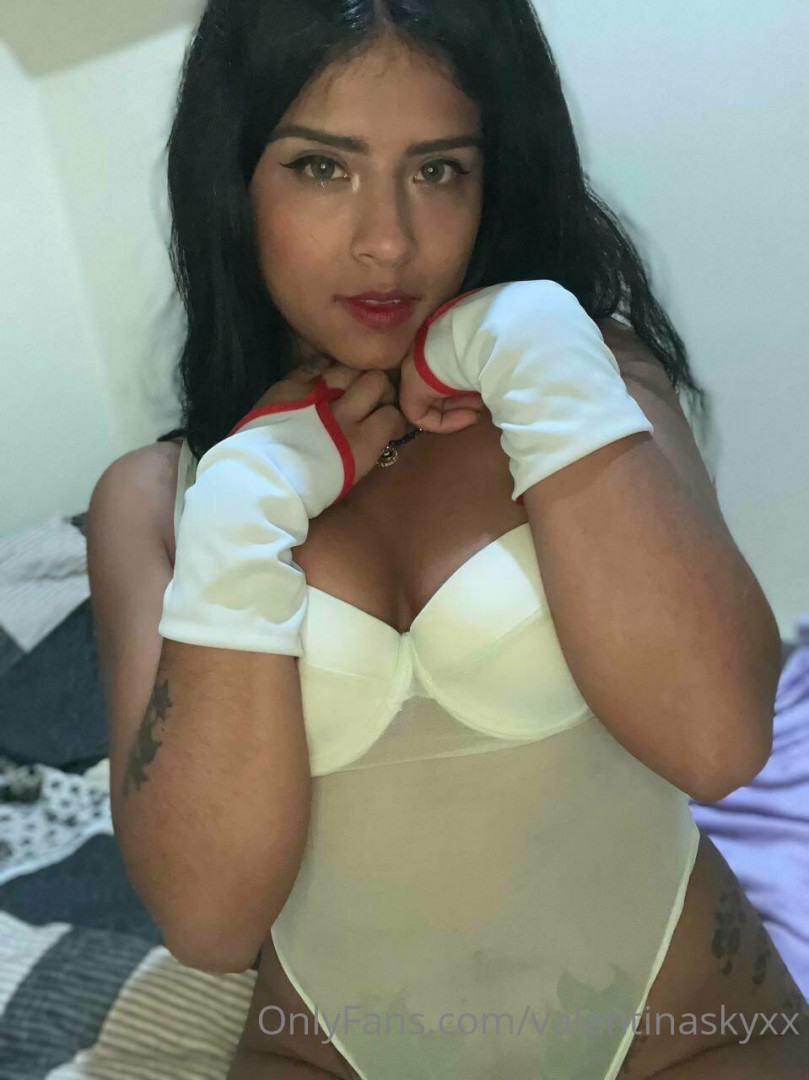 Photo by valentinaskyxx published on May 16,2023 06:59:11 - BestThots