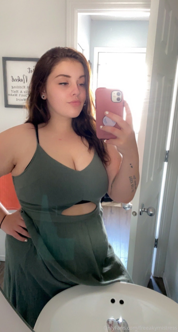 Photo by freeakymistress published on July 13,2023 03:56:55 - BestThots