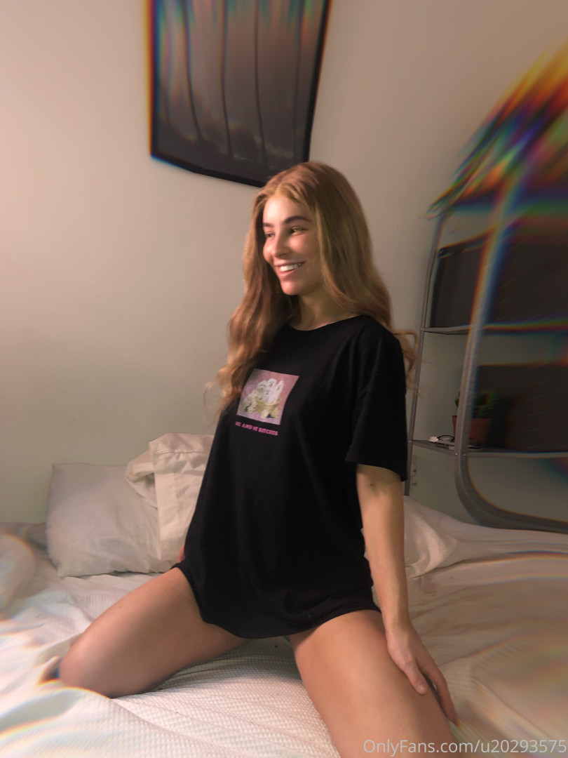 Photo by rosie.cheeks published on August 6,2023 21:21:09 - BestThots