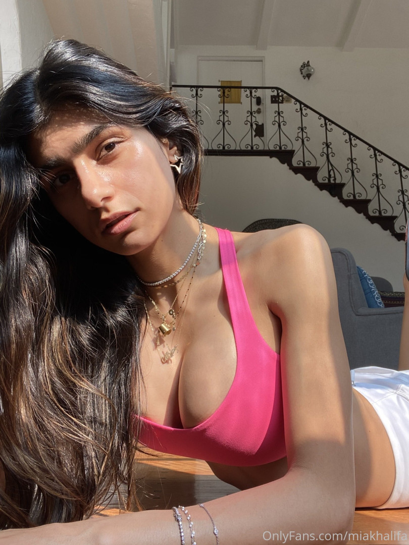 Photo by miakhalifa published on August 22,2023 12:06:30 - BestThots