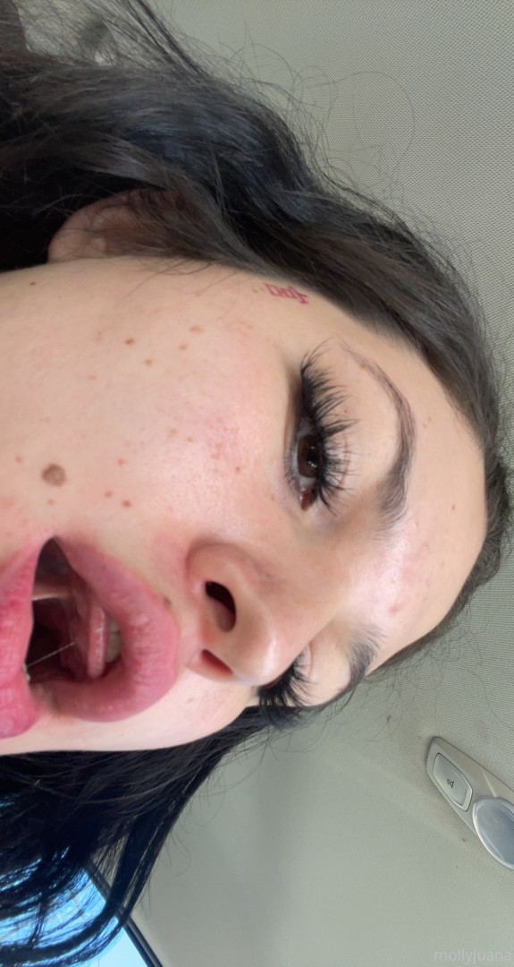 Photo by mollyjuana published on May 20,2023 19:45:24 - BestThots