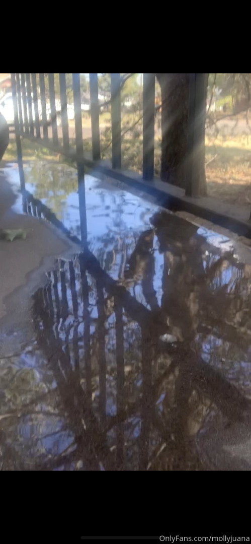 Photo by mollyjuana published on May 20,2023 19:45:31 - BestThots