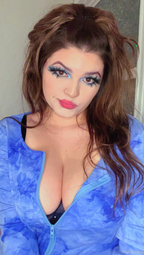 Photo by mollyjuana published on May 20,2023 19:46:35 - BestThots