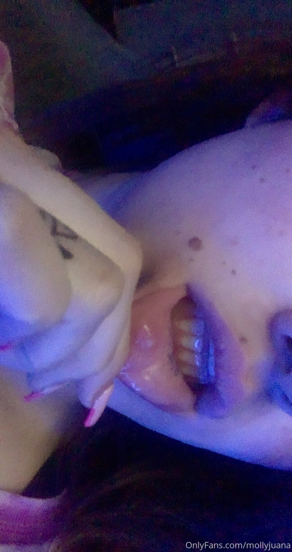 Photo by mollyjuana published on May 20,2023 19:47:39 - BestThots