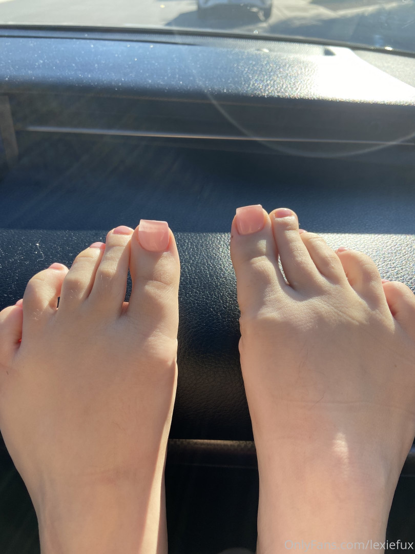 Photo by lexiefux published on June 7,2023 22:24:52 - BestThots