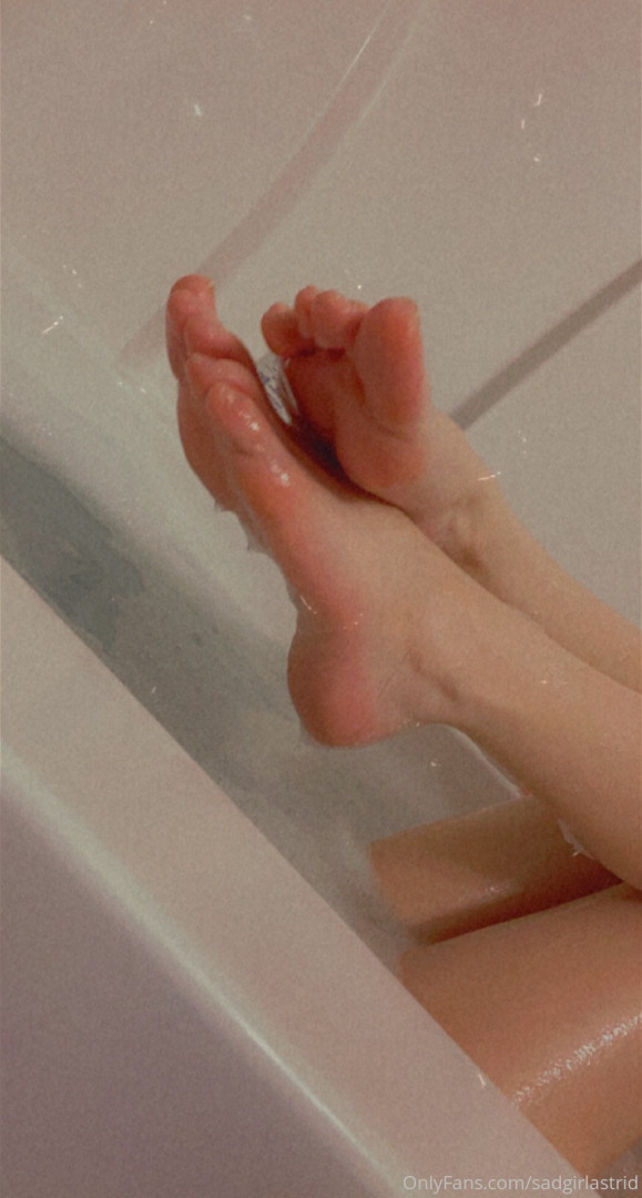 Photo by sadgirlastrid published on June 5,2023 18:23:13 - BestThots