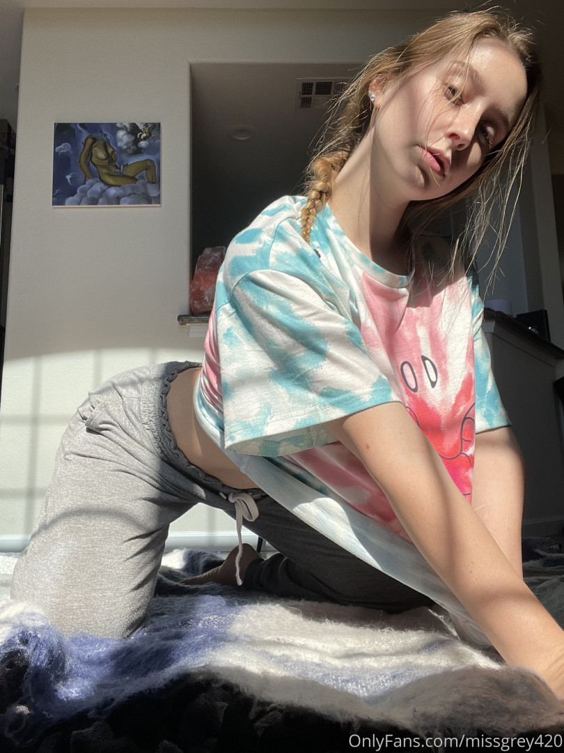 Photo by missgrey420 published on August 20,2023 14:25:35 - BestThots