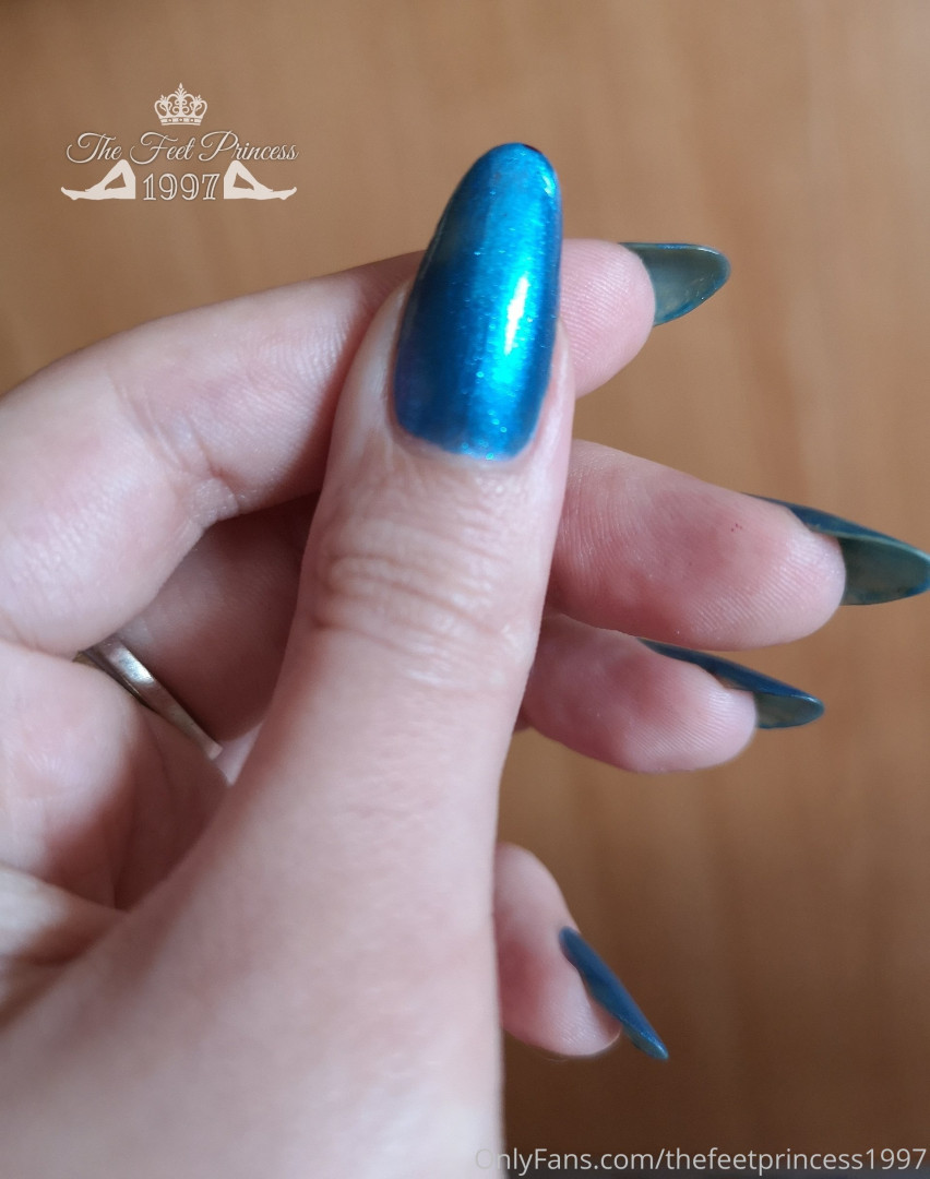 Photo by thefeetprincess1997 published on June 13,2023 00:00:47 - BestThots