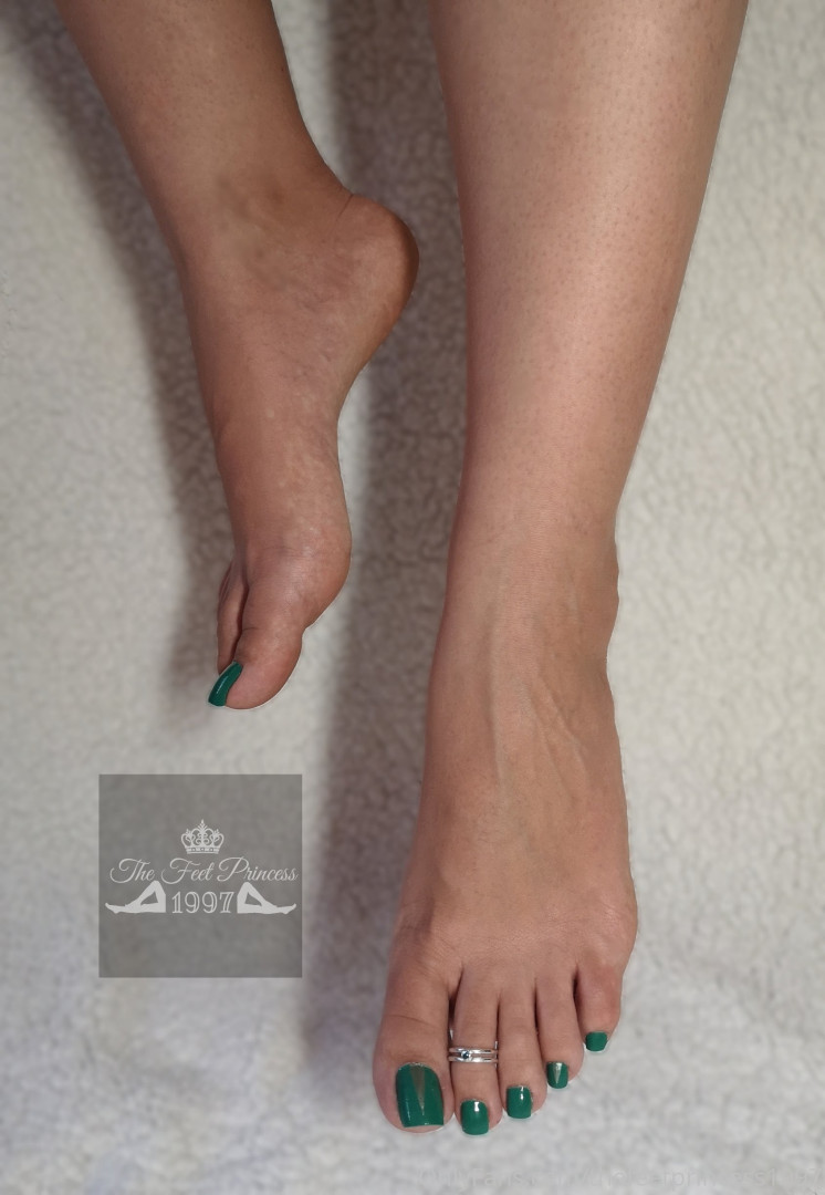 Photo by thefeetprincess1997 published on June 13,2023 00:02:05 - BestThots