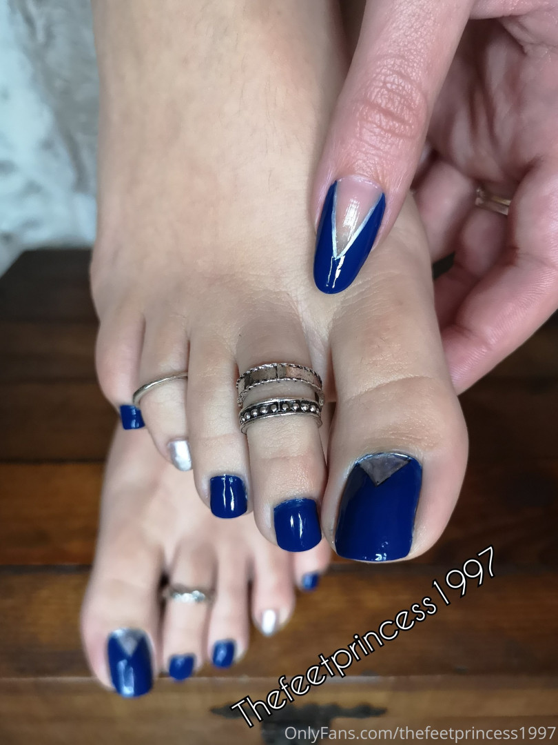 Photo by thefeetprincess1997 published on June 13,2023 00:12:51 - BestThots