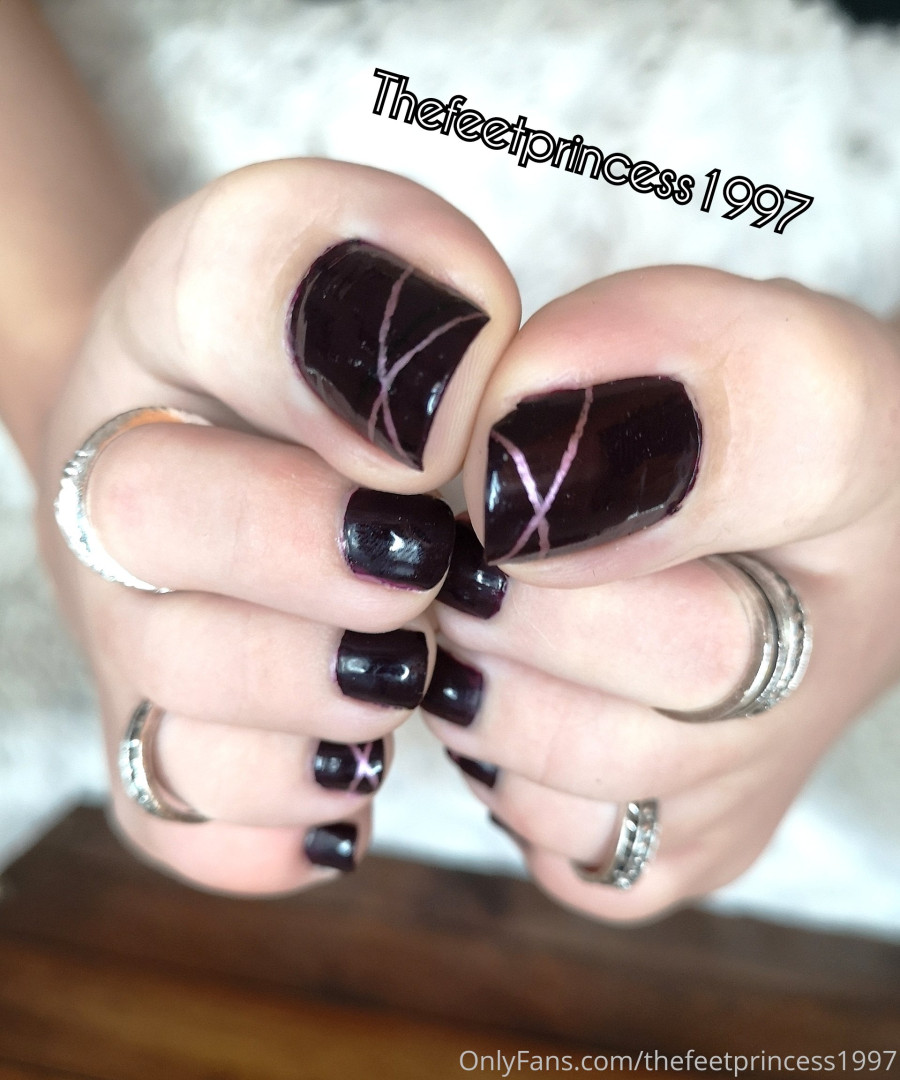 Photo by thefeetprincess1997 published on June 13,2023 00:41:03 - BestThots