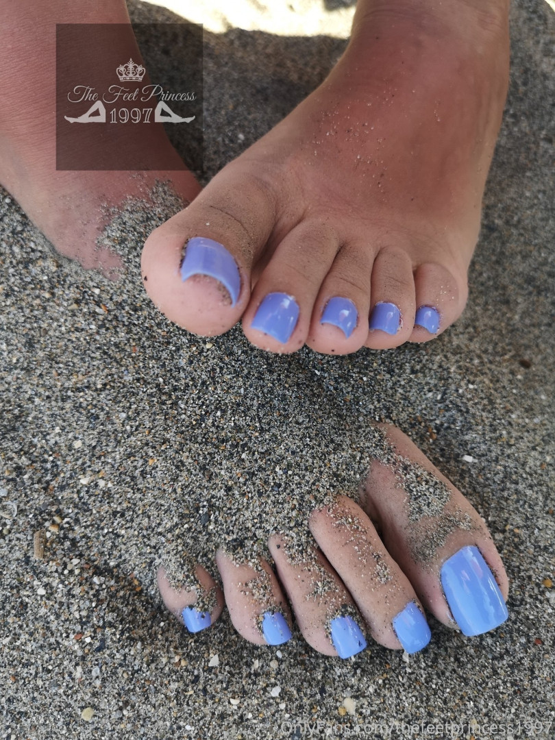 Photo by thefeetprincess1997 published on June 13,2023 00:41:24 - BestThots